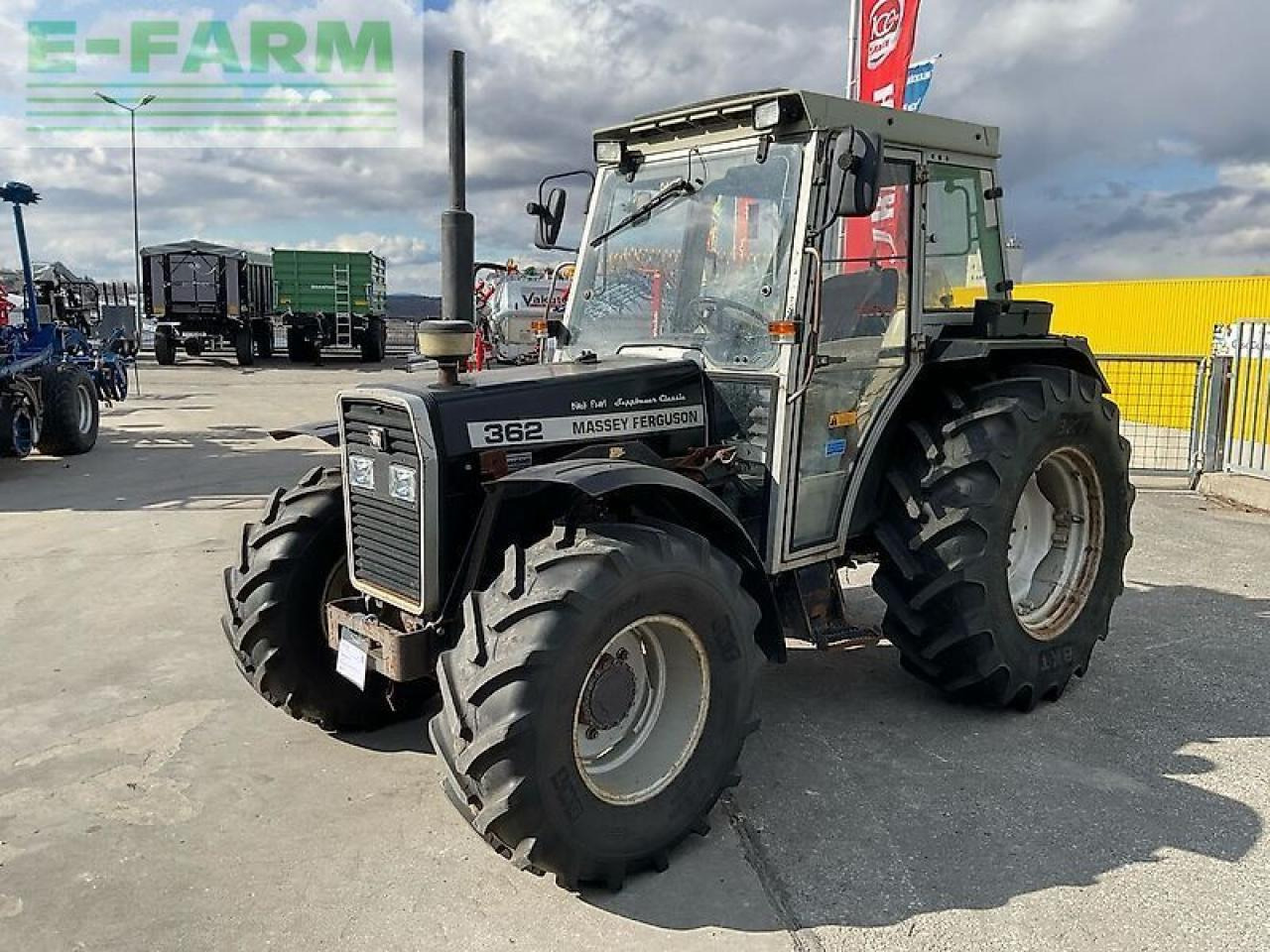 Massey Ferguson 362 - Трактор: слика 1 Massey Ferguson 362 - Трактор: слика 1