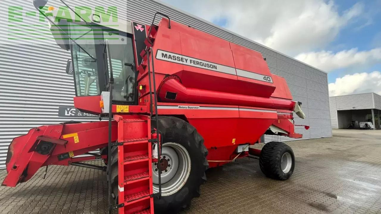 Massey Ferguson 40 - Комбајн: слика 1 Massey Ferguson 40 - Комбајн: слика 1