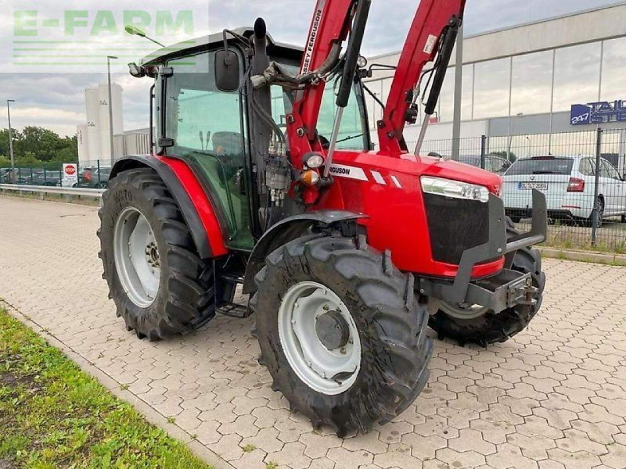 Massey Ferguson 4707 mit frontalder - Трактор: слика 3 Massey Ferguson 4707 mit frontalder - Трактор: слика 3