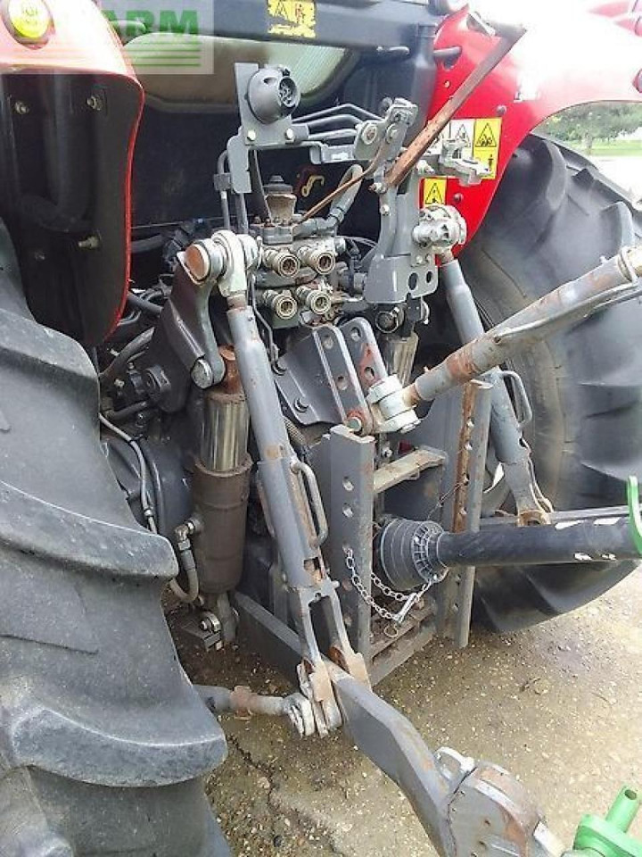 Massey Ferguson 5611-dyna 4- eesential Essential - Трактор: слика 5 Massey Ferguson 5611-dyna 4- eesential Essential - Трактор: слика 5