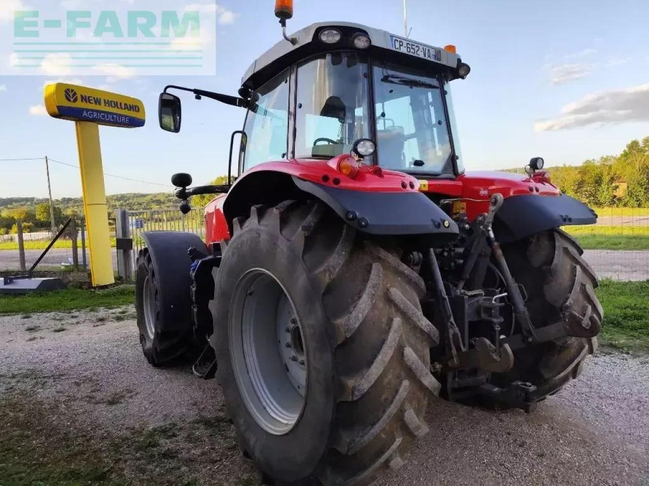 Massey Ferguson 7620 dyna-6 essential Essential - Трактор: слика 4 Massey Ferguson 7620 dyna-6 essential Essential - Трактор: слика 4