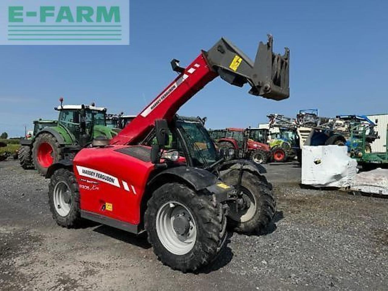 Massey Ferguson 9305 xtra - Телескопски ракувач: слика 3 Massey Ferguson 9305 xtra - Телескопски ракувач: слика 3