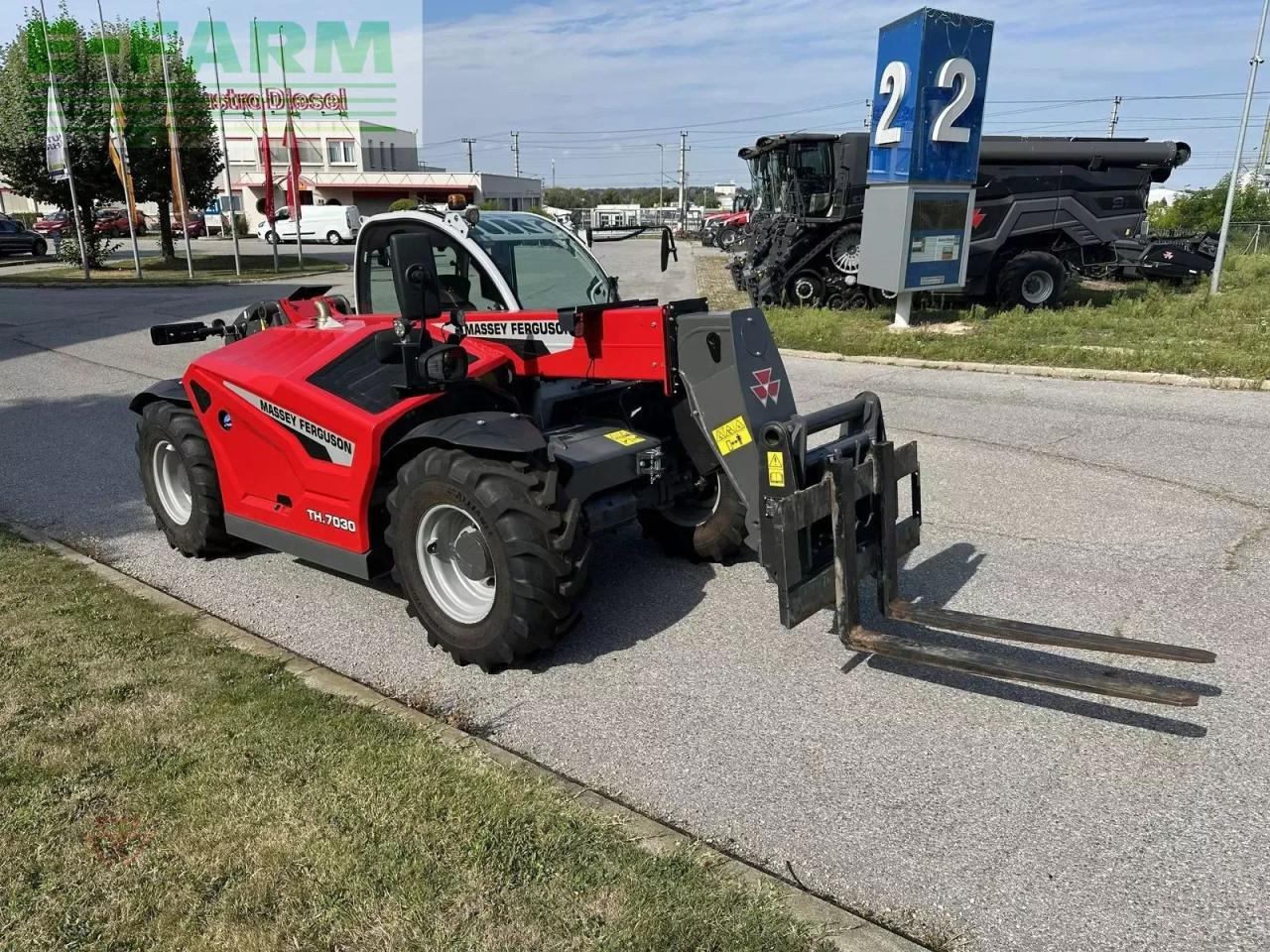 Massey Ferguson massey ferguson th.7030lp s5 - Телескопски ракувач: слика 1 Massey Ferguson massey ferguson th.7030lp s5 - Телескопски ракувач: слика 1