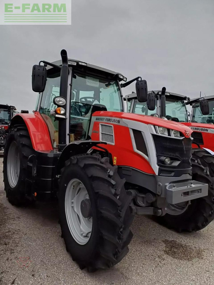 Massey Ferguson mf 6s.135 - Трактор: слика 1 Massey Ferguson mf 6s.135 - Трактор: слика 1