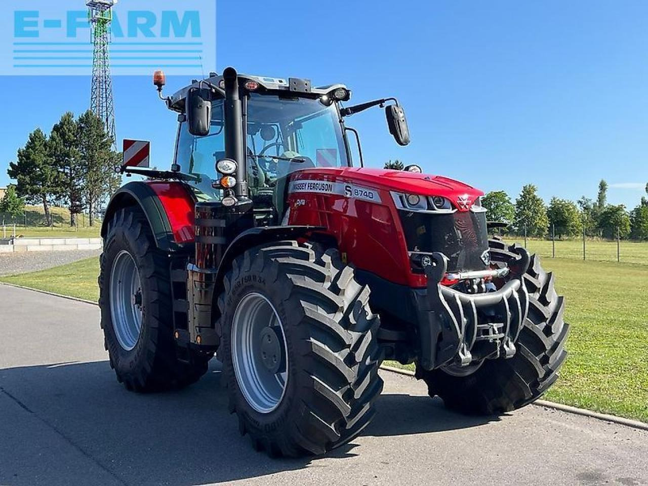 Massey Ferguson mf 8740 s dyna-vt exclusive Exclusive - Трактор: слика 1 Massey Ferguson mf 8740 s dyna-vt exclusive Exclusive - Трактор: слика 1