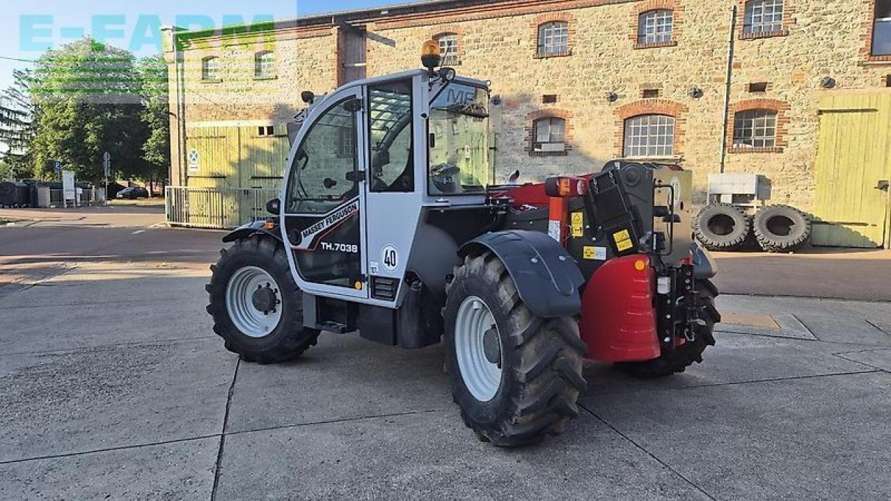 Massey Ferguson th.7038 - Телескопски ракувач: слика 3 Massey Ferguson th.7038 - Телескопски ракувач: слика 3