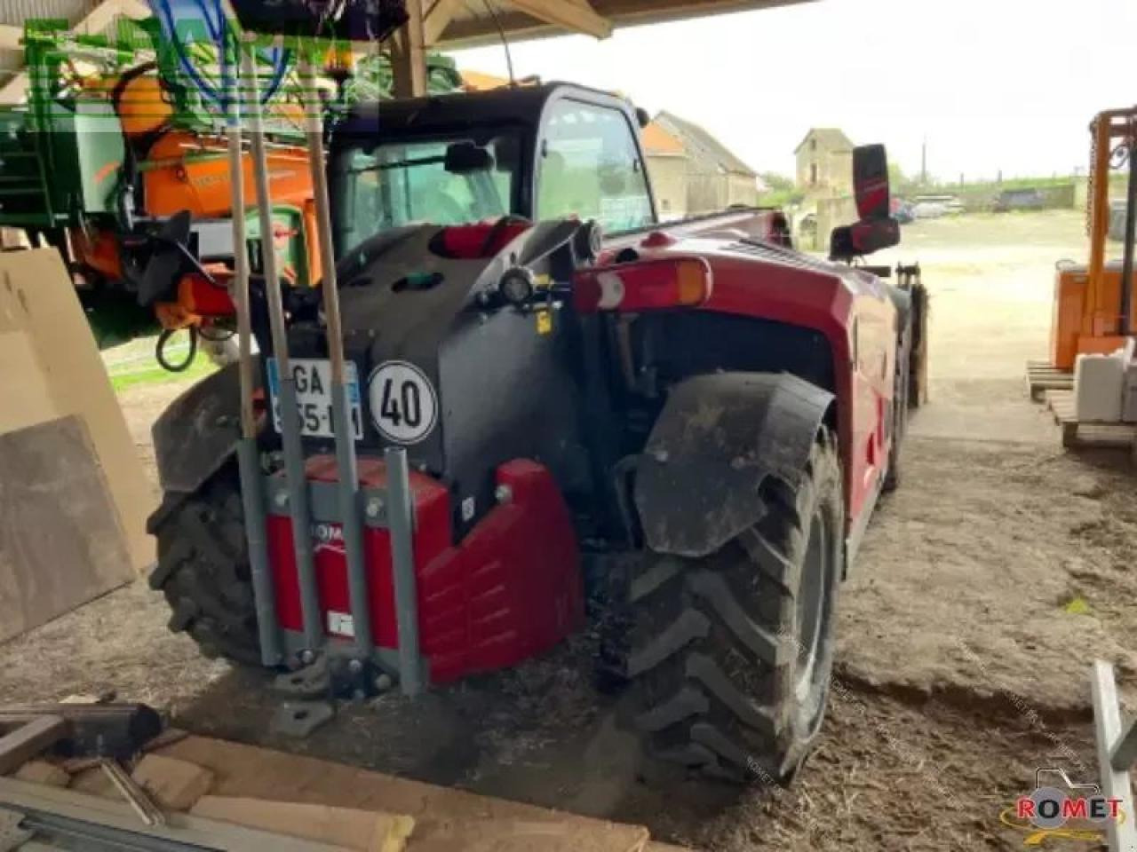 Massey Ferguson th7030 lp - Телескопски ракувач: слика 3 Massey Ferguson th7030 lp - Телескопски ракувач: слика 3