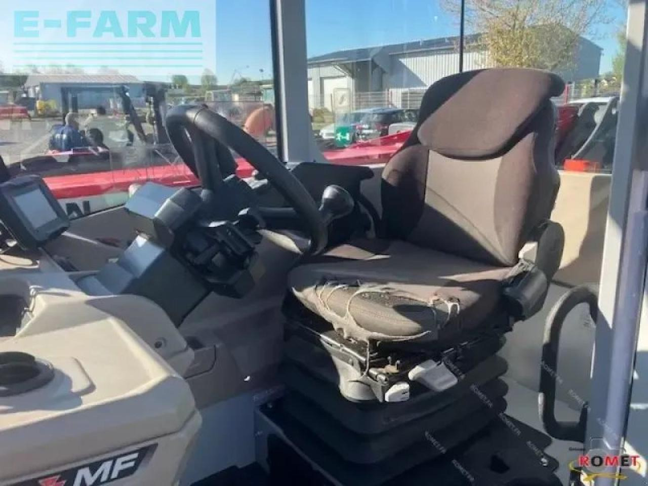 Massey Ferguson th7038 ef - Телескопски ракувач: слика 5 Massey Ferguson th7038 ef - Телескопски ракувач: слика 5