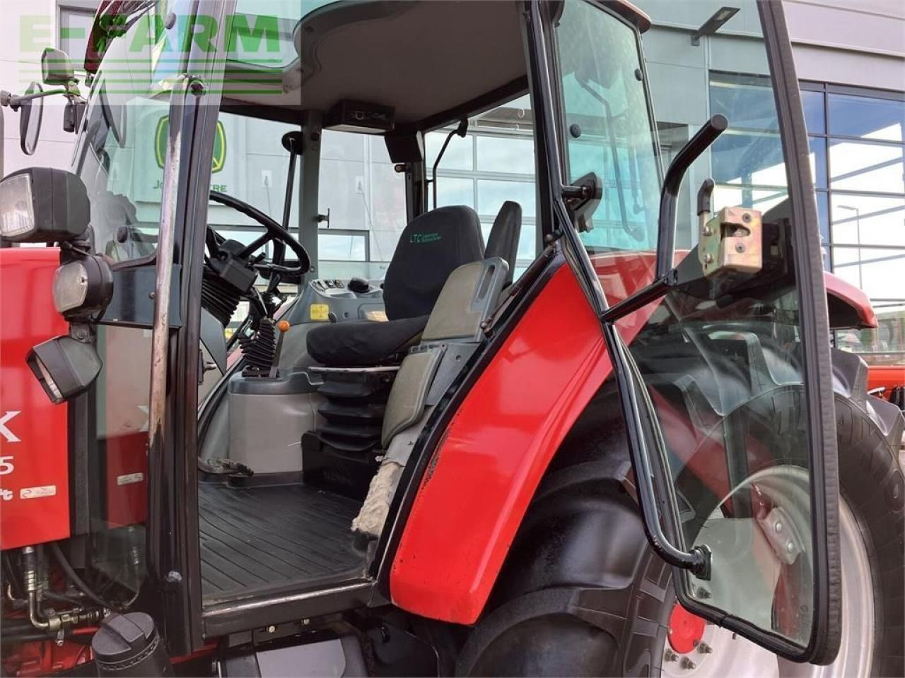 McCormick cx 75 - Трактор: слика 5 McCormick cx 75 - Трактор: слика 5