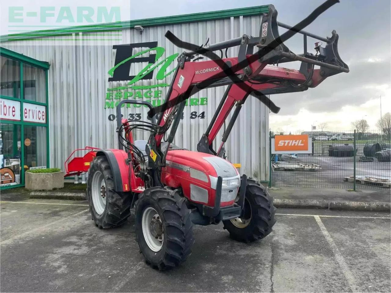 McCormick tracteur agricole c80l mc cormick - Трактор: слика 2 McCormick tracteur agricole c80l mc cormick - Трактор: слика 2