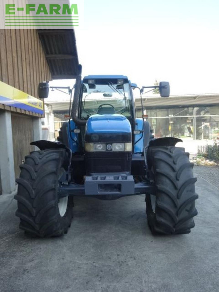 New Holland 8560/m160 - Трактор: слика 2 New Holland 8560/m160 - Трактор: слика 2