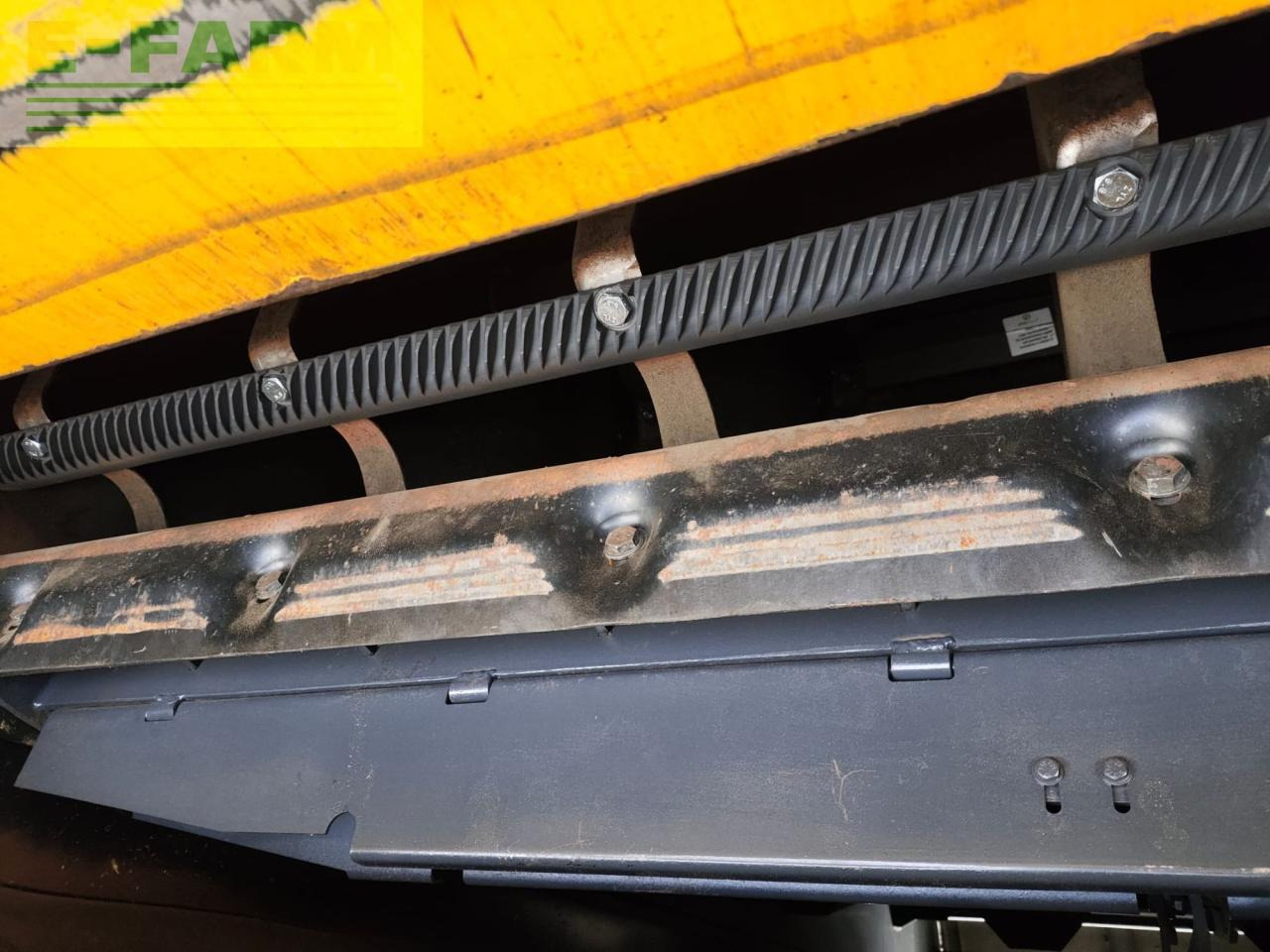 New Holland CX8080 - Комбајн: слика 3 New Holland CX8080 - Комбајн: слика 3