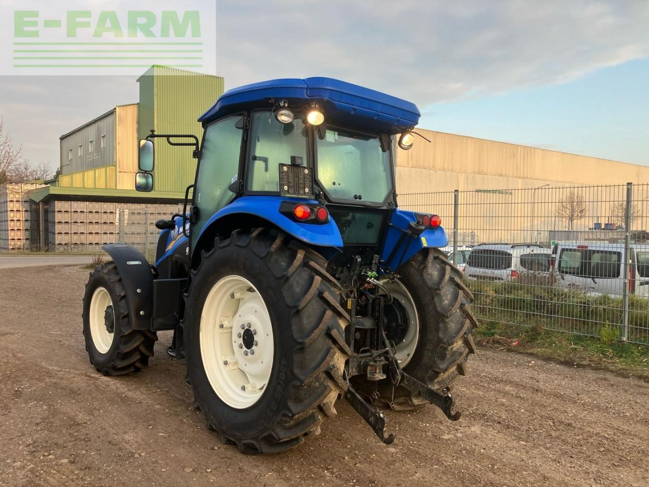 New Holland TD5.85 - Трактор: слика 5 New Holland TD5.85 - Трактор: слика 5