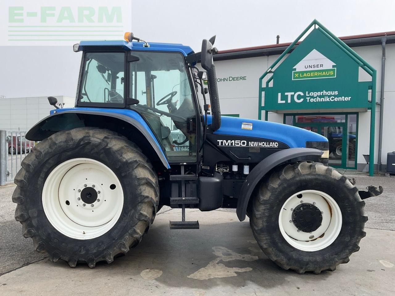 New Holland TM 150 - Трактор: слика 5 New Holland TM 150 - Трактор: слика 5