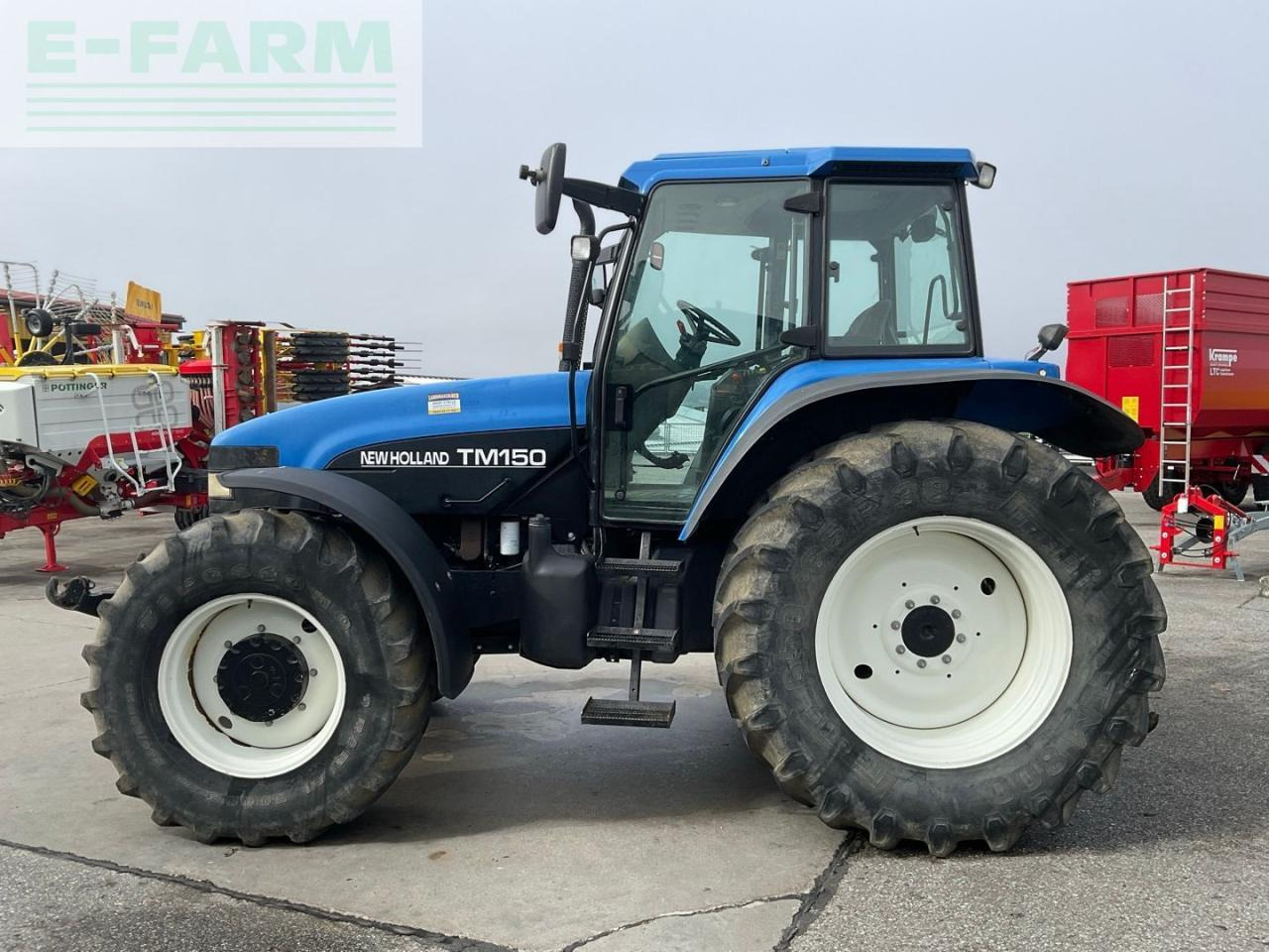 New Holland TM 150 - Трактор: слика 2 New Holland TM 150 - Трактор: слика 2