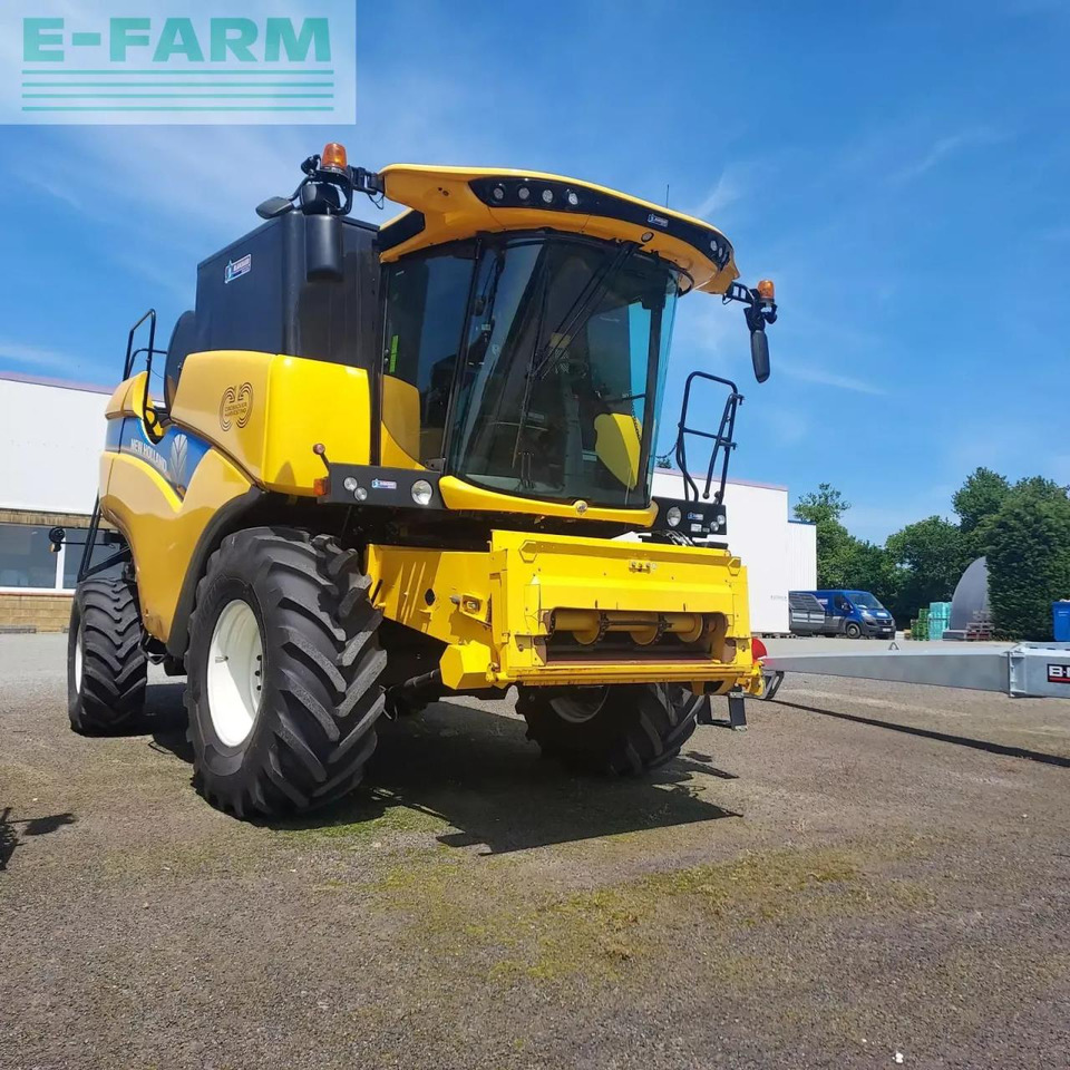 New Holland ch 7.70 stage 5 - Комбајн: слика 2 New Holland ch 7.70 stage 5 - Комбајн: слика 2