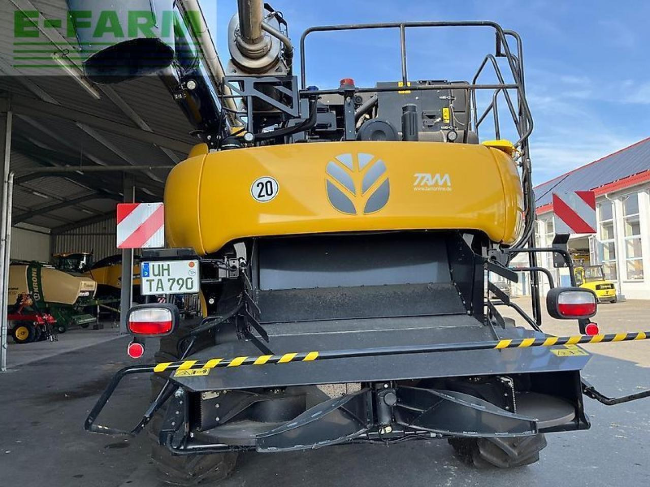 New Holland cr 7.90 + 8,53m sw + ssw - Комбајн: слика 2 New Holland cr 7.90 + 8,53m sw + ssw - Комбајн: слика 2