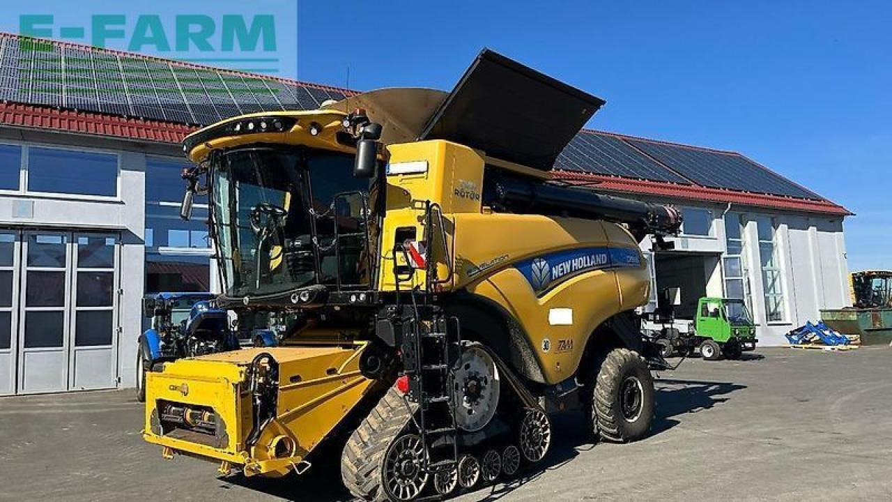 New Holland cr 8.90 10,7msw + sww mähdrescher intellisense macdon - Комбајн: слика 1 New Holland cr 8.90 10,7msw + sww mähdrescher intellisense macdon - Комбајн: слика 1