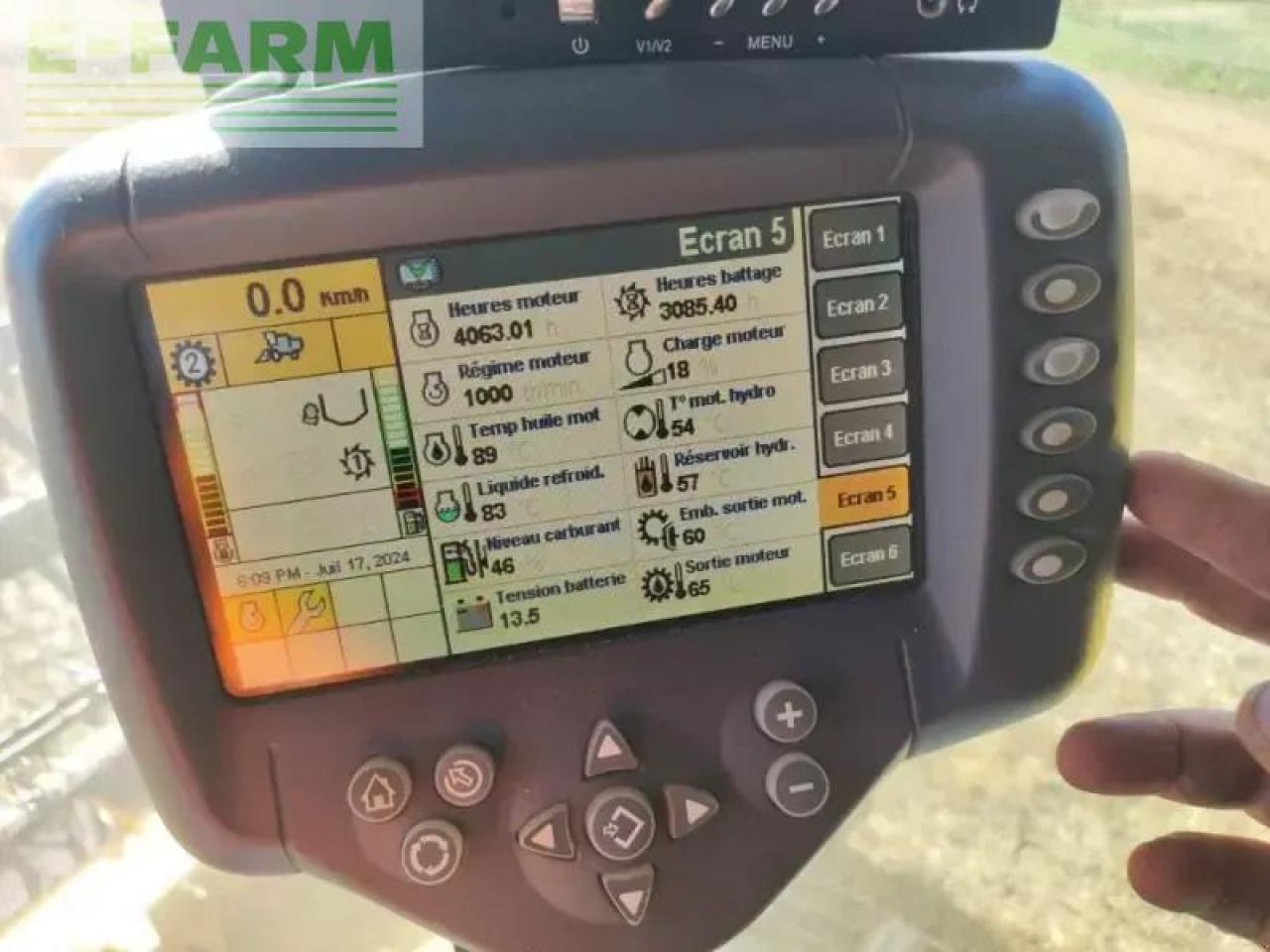 New Holland cr9060 - Комбајн: слика 3 New Holland cr9060 - Комбајн: слика 3