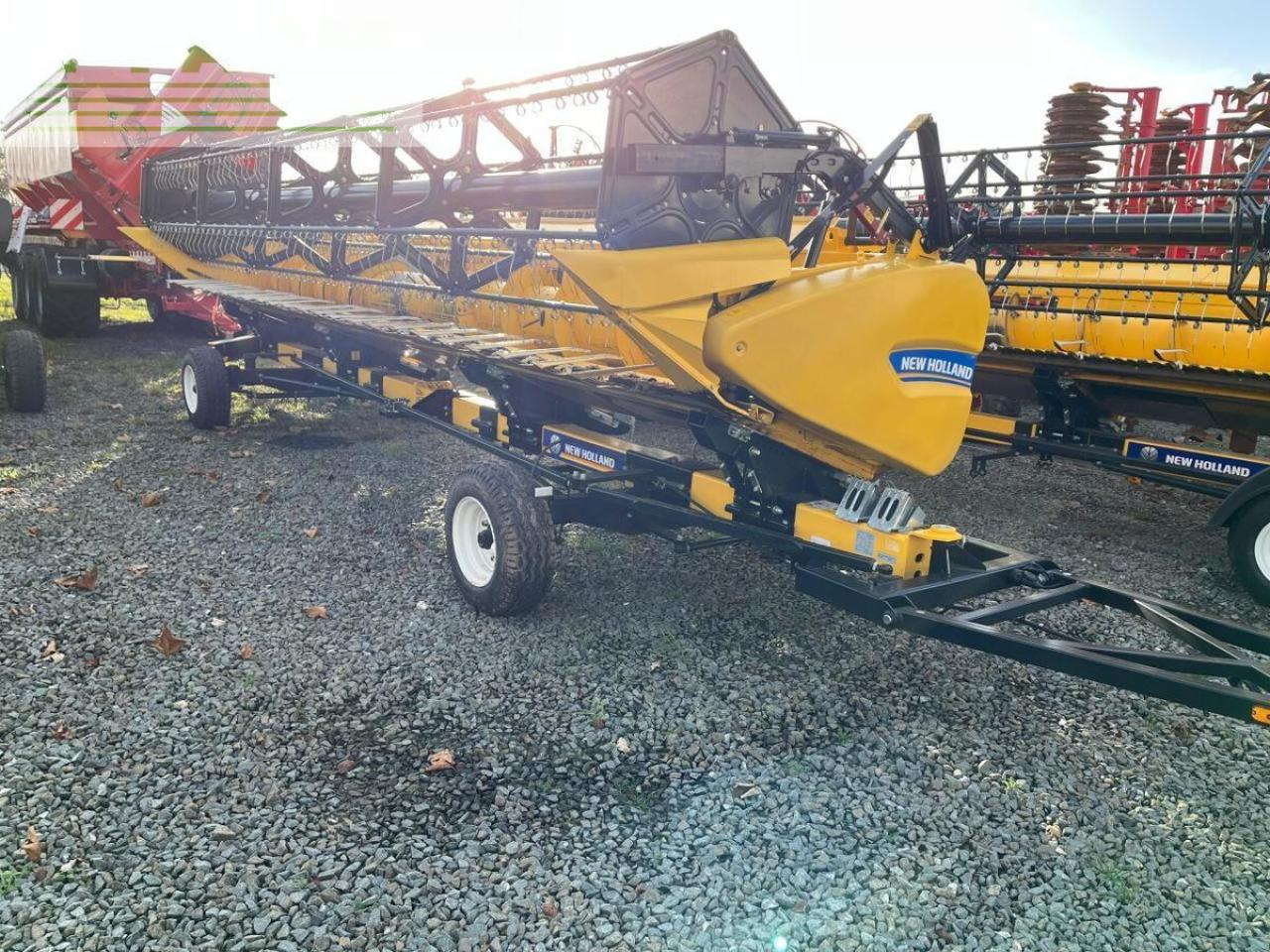 New Holland cx 6.90 schüttler + 25ft sw + sww - Комбајн: слика 2 New Holland cx 6.90 schüttler + 25ft sw + sww - Комбајн: слика 2
