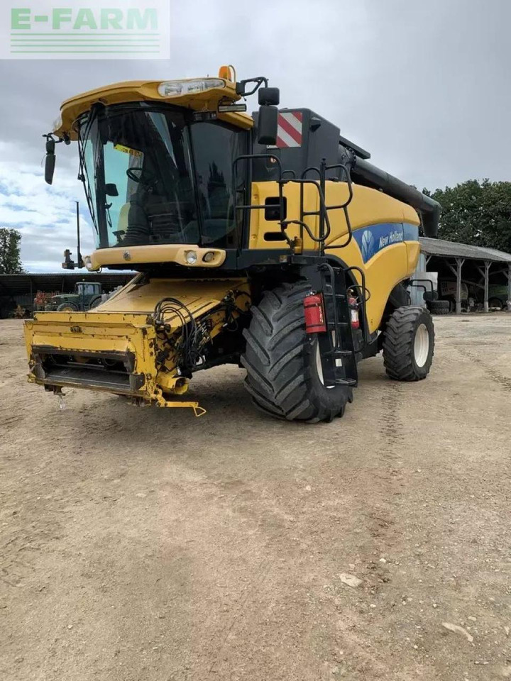 New Holland cx 880 hd - Комбајн: слика 2 New Holland cx 880 hd - Комбајн: слика 2