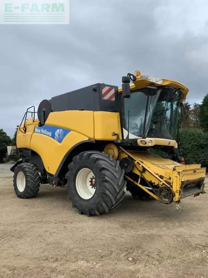 New Holland cx 880 hd - Комбајн: слика 1 New Holland cx 880 hd - Комбајн: слика 1