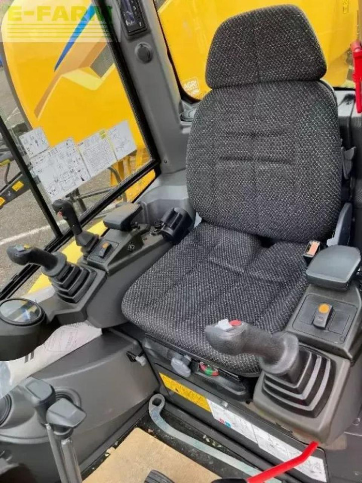 New Holland e 25 d - Мини багер: слика 5 New Holland e 25 d - Мини багер: слика 5