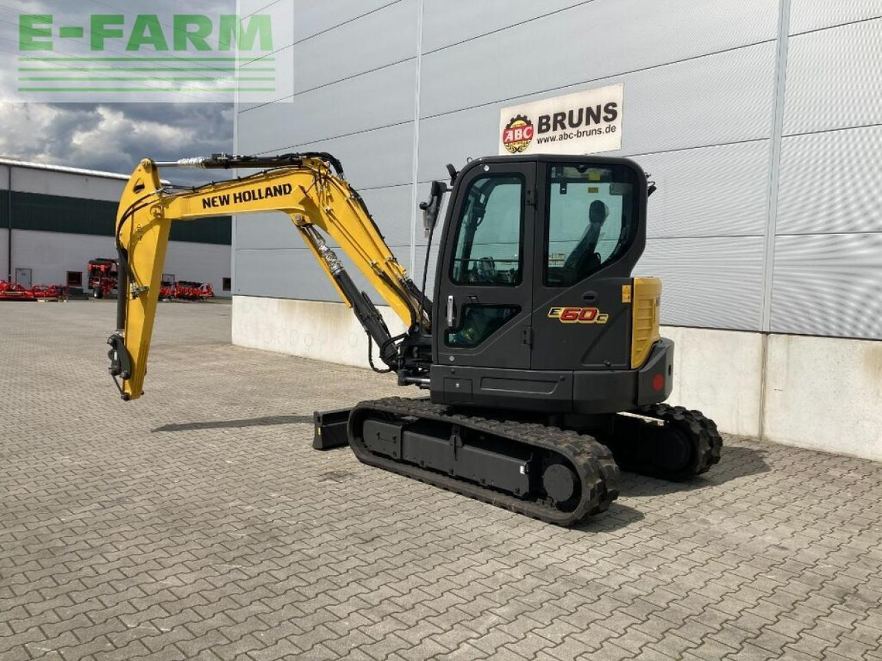 New Holland e 60c - Мини багер: слика 4 New Holland e 60c - Мини багер: слика 4