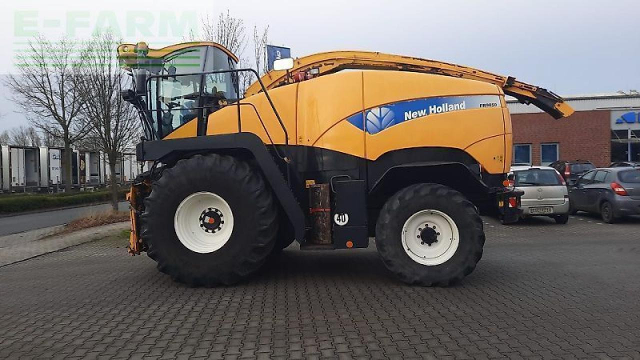 New Holland fr9060 / fr 9060 - Комбајн за сточна храна: слика 3 New Holland fr9060 / fr 9060 - Комбајн за сточна храна: слика 3