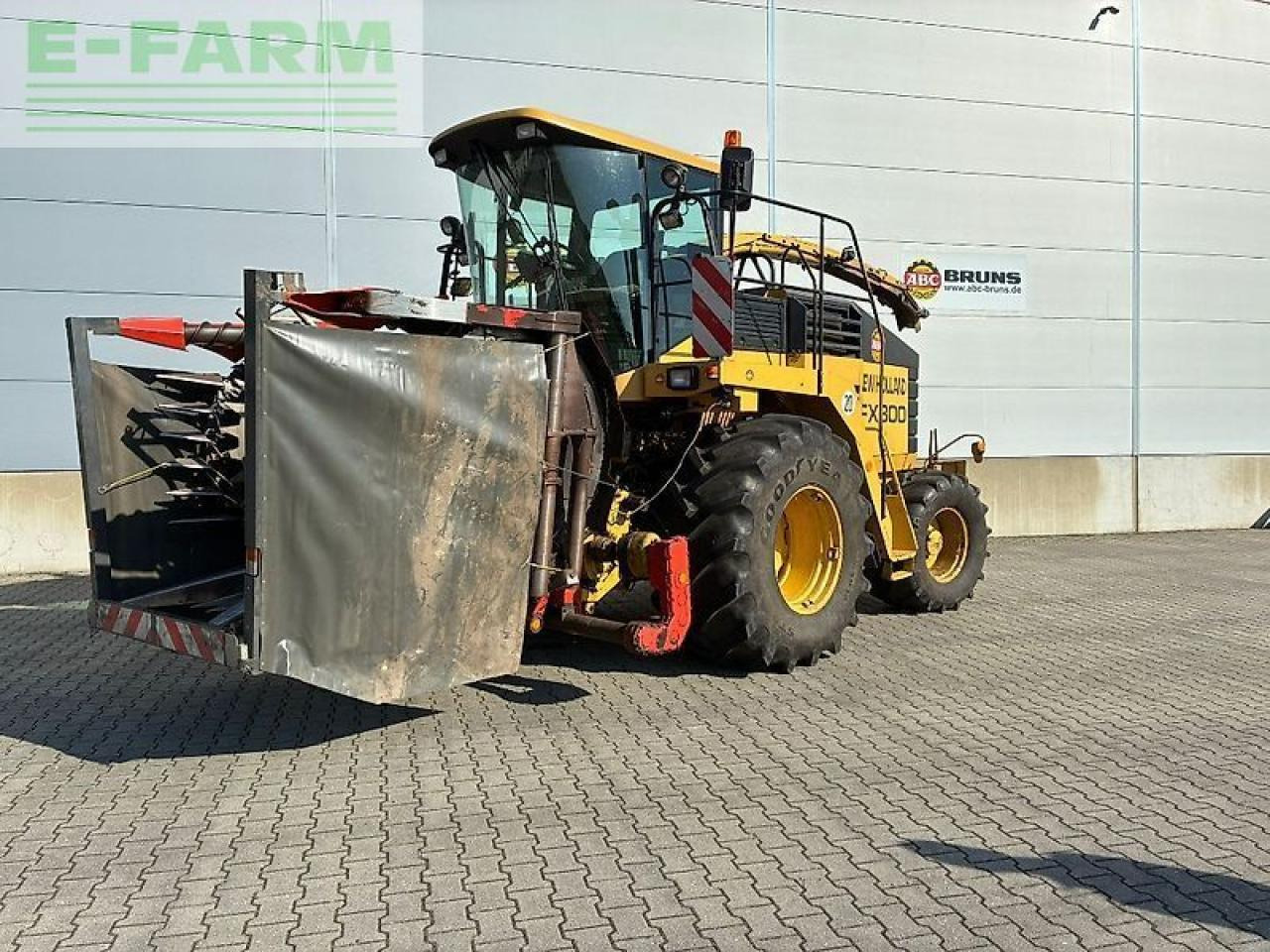 New Holland fx 300 - Комбајн за сточна храна: слика 1 New Holland fx 300 - Комбајн за сточна храна: слика 1
