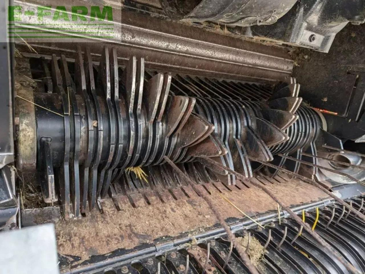 New Holland rb 125 combi - Балирка за квадратни бали: слика 4 New Holland rb 125 combi - Балирка за квадратни бали: слика 4