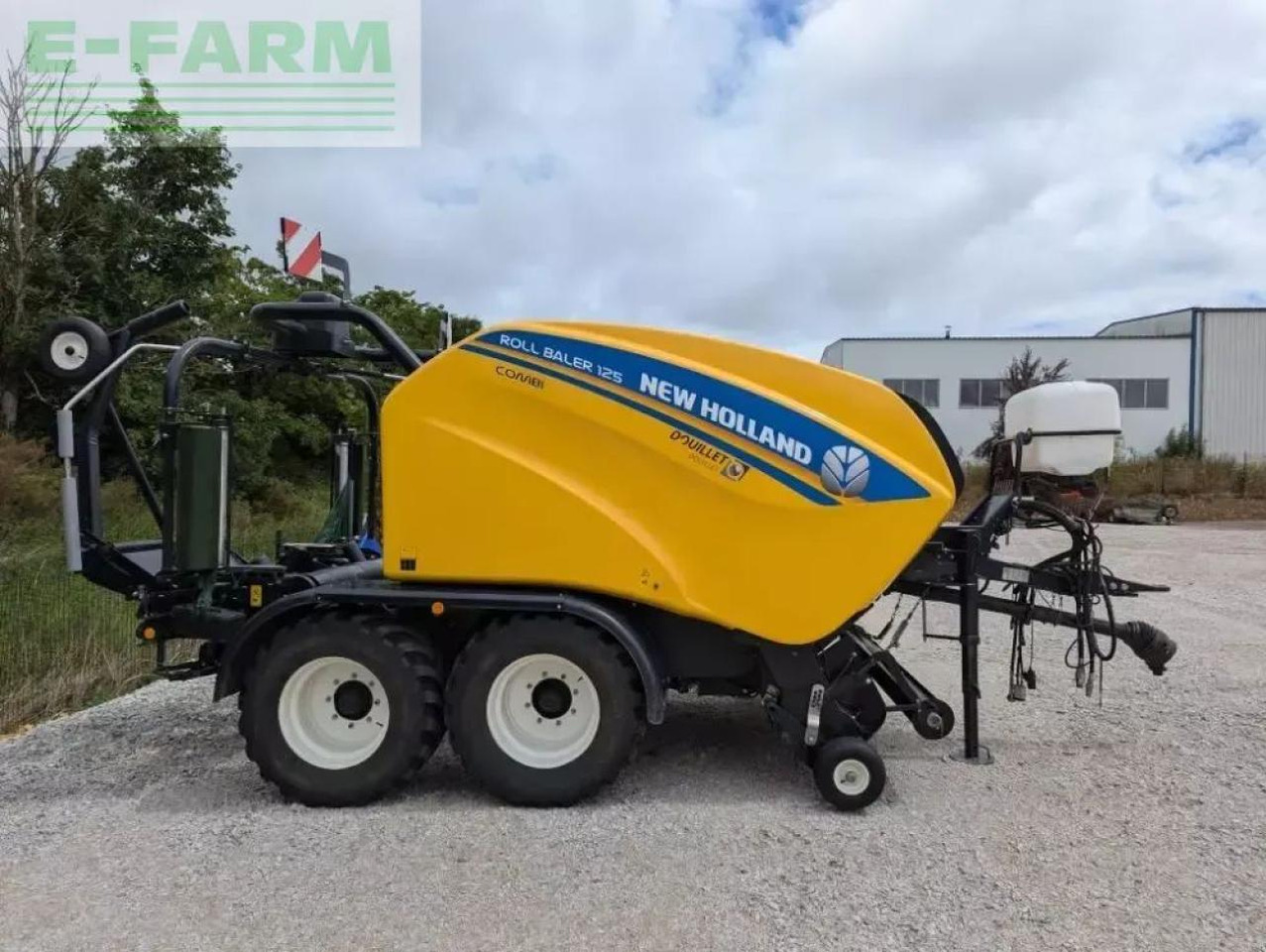 New Holland rb 125 combi - Балирка за квадратни бали: слика 1 New Holland rb 125 combi - Балирка за квадратни бали: слика 1