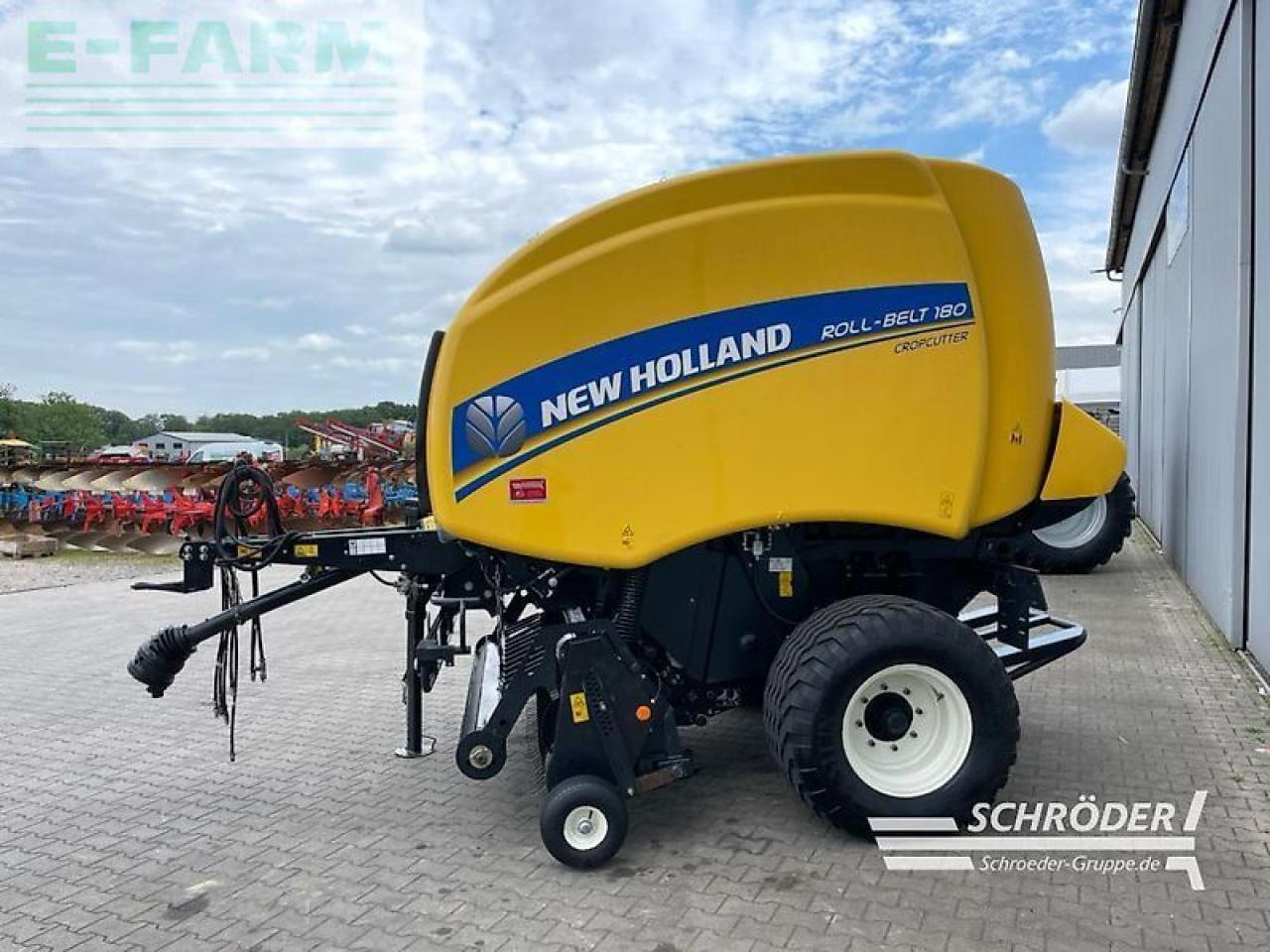 New Holland roll-belt 180 cropcutter - Балирка за квадратни бали: слика 4 New Holland roll-belt 180 cropcutter - Балирка за квадратни бали: слика 4