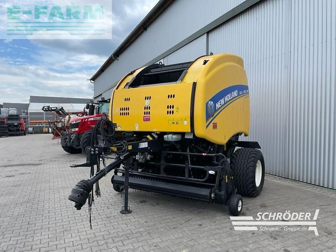 New Holland roll-belt 180 cropcutter - Балирка за квадратни бали: слика 5 New Holland roll-belt 180 cropcutter - Балирка за квадратни бали: слика 5