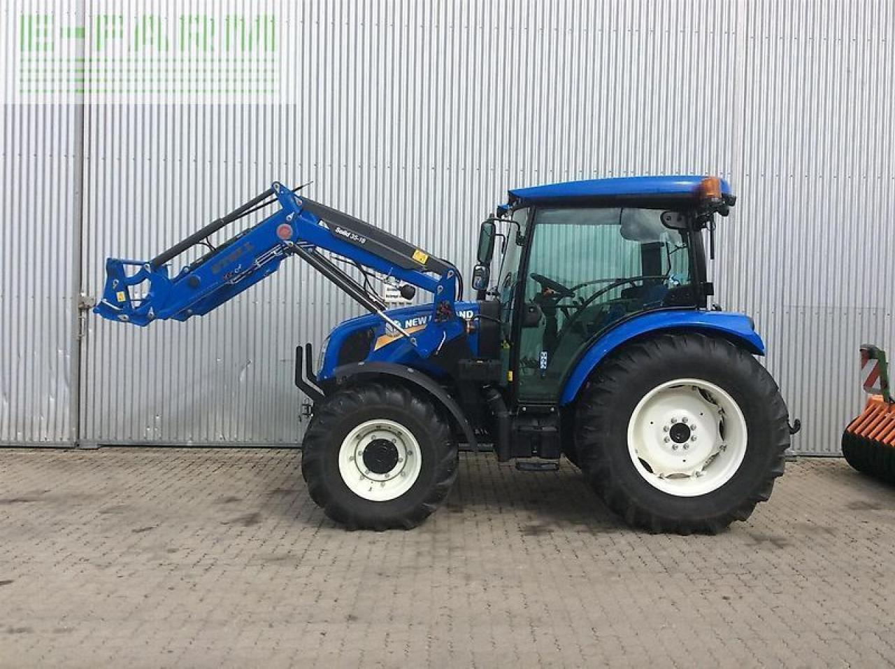 New Holland t 4.55 s S - Трактор: слика 2 New Holland t 4.55 s S - Трактор: слика 2