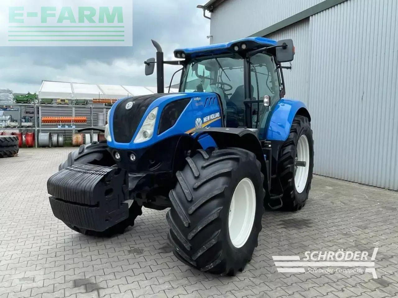 New Holland t 7.270 autocommand - Трактор: слика 5 New Holland t 7.270 autocommand - Трактор: слика 5