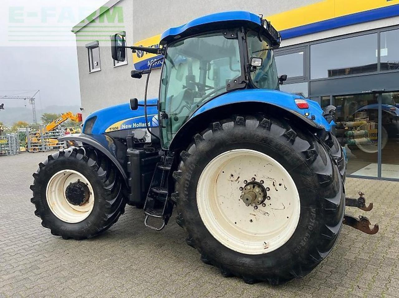 New Holland t 7050 pc PC - Трактор: слика 5 New Holland t 7050 pc PC - Трактор: слика 5