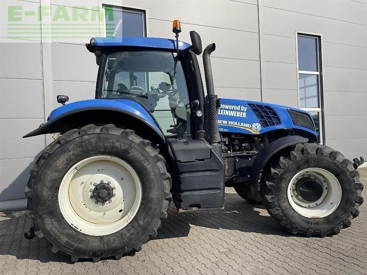 New Holland t 8.390 - Трактор: слика 3 New Holland t 8.390 - Трактор: слика 3