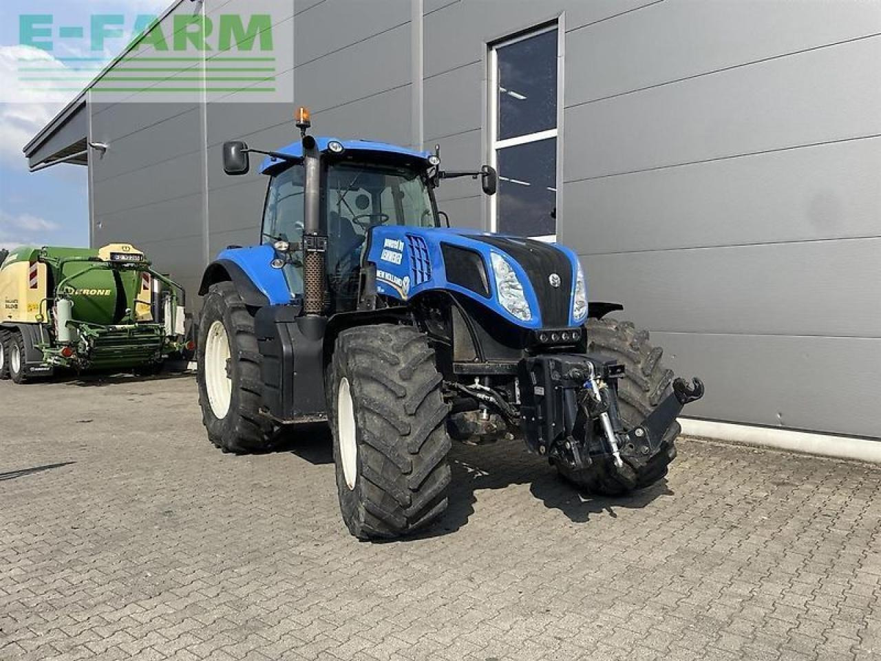 New Holland t 8.390 - Трактор: слика 1 New Holland t 8.390 - Трактор: слика 1