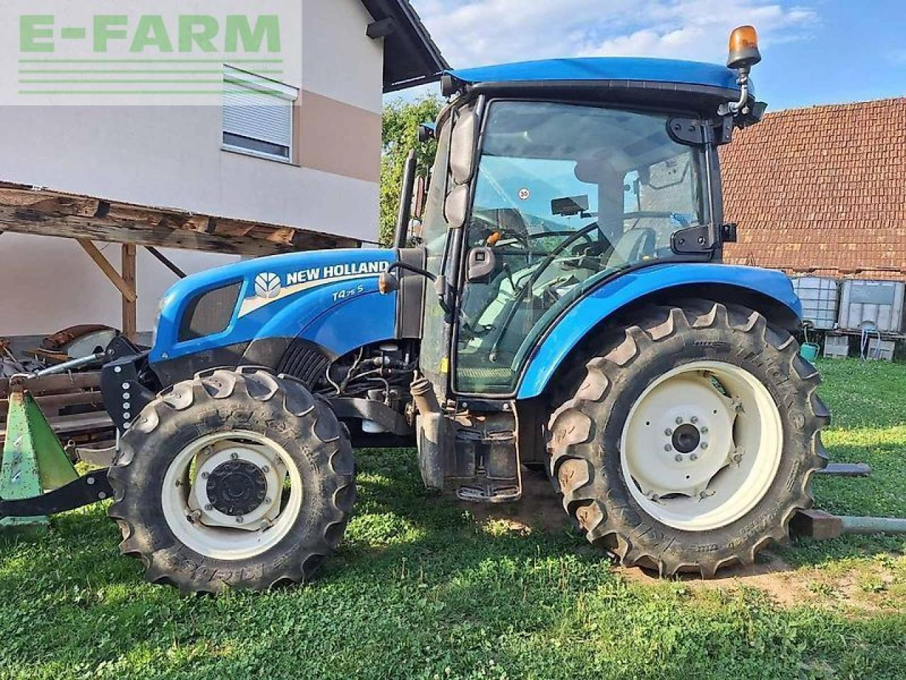 New Holland t4.75s S - Трактор: слика 2 New Holland t4.75s S - Трактор: слика 2