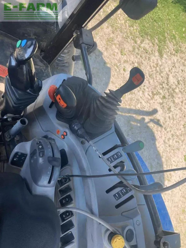 New Holland t6.140 dualcommand - Трактор: слика 5 New Holland t6.140 dualcommand - Трактор: слика 5