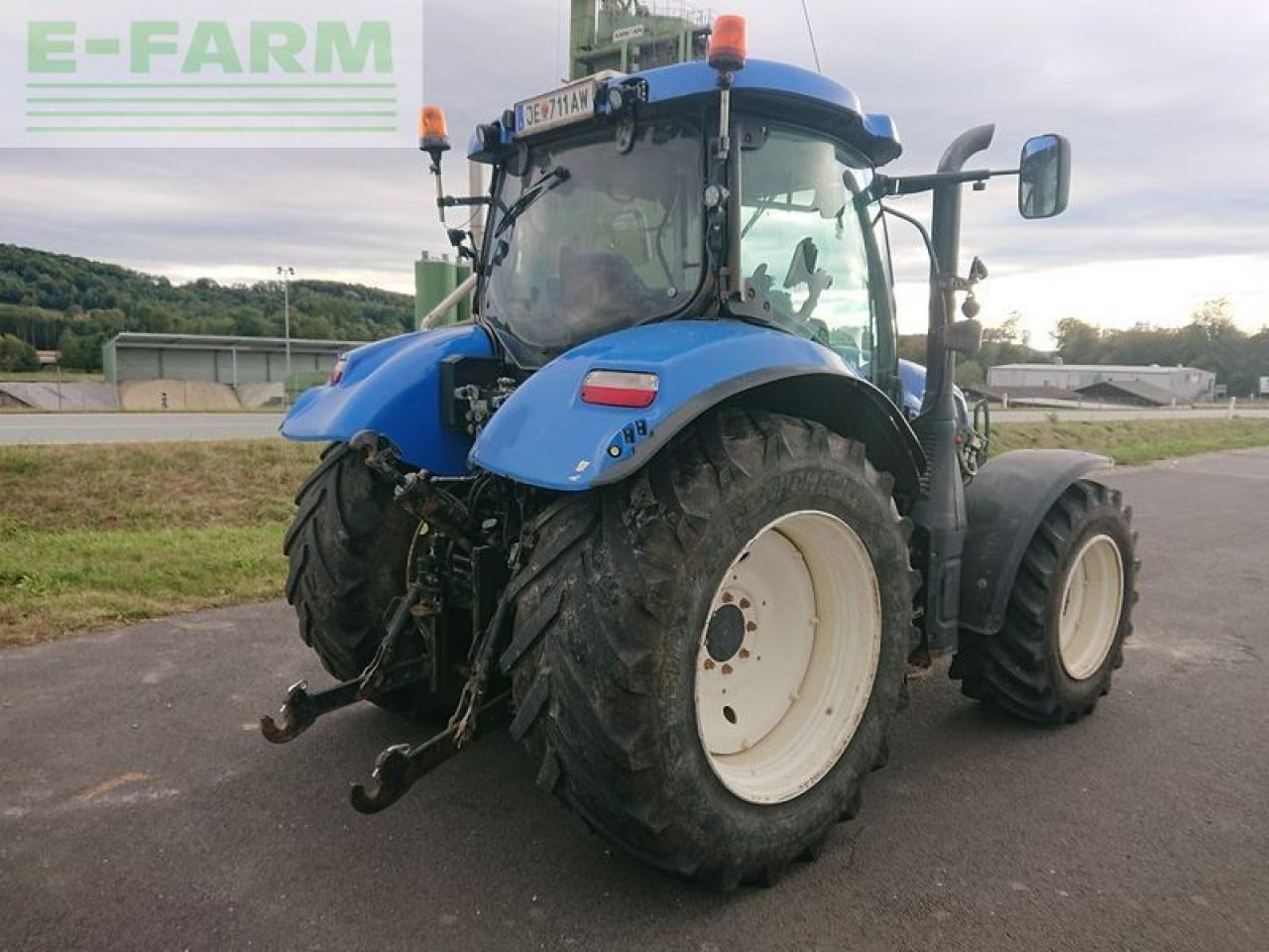 New Holland t6.160 auto command - Трактор: слика 3 New Holland t6.160 auto command - Трактор: слика 3