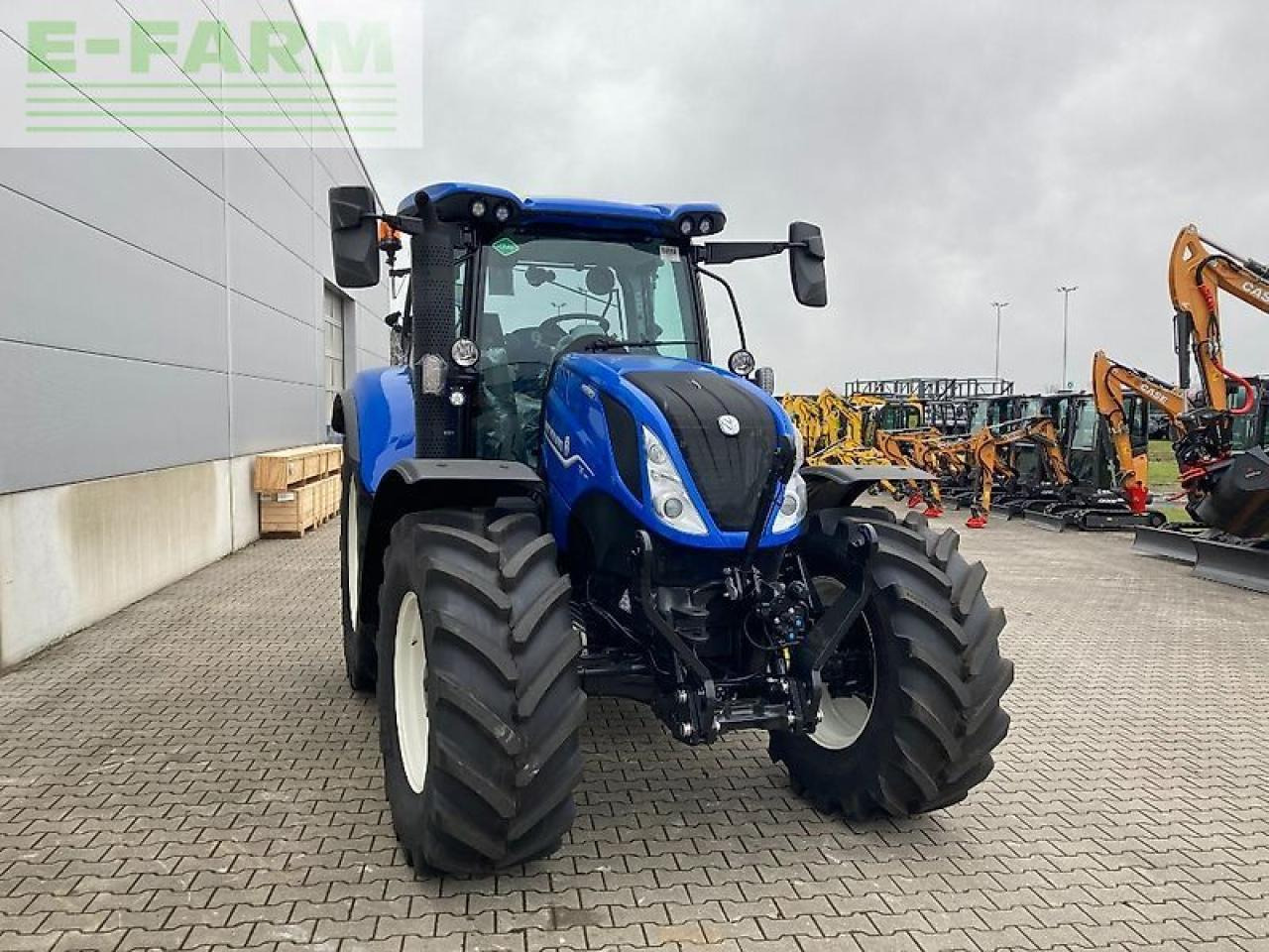 Трактор New Holland t6.180 dc methane power Methane Power: слика 7