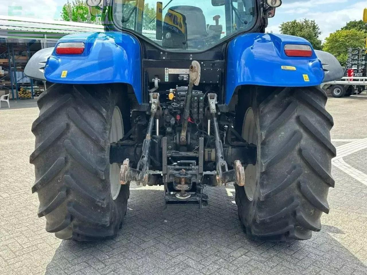 Трактор New Holland t6030 rc: слика 9