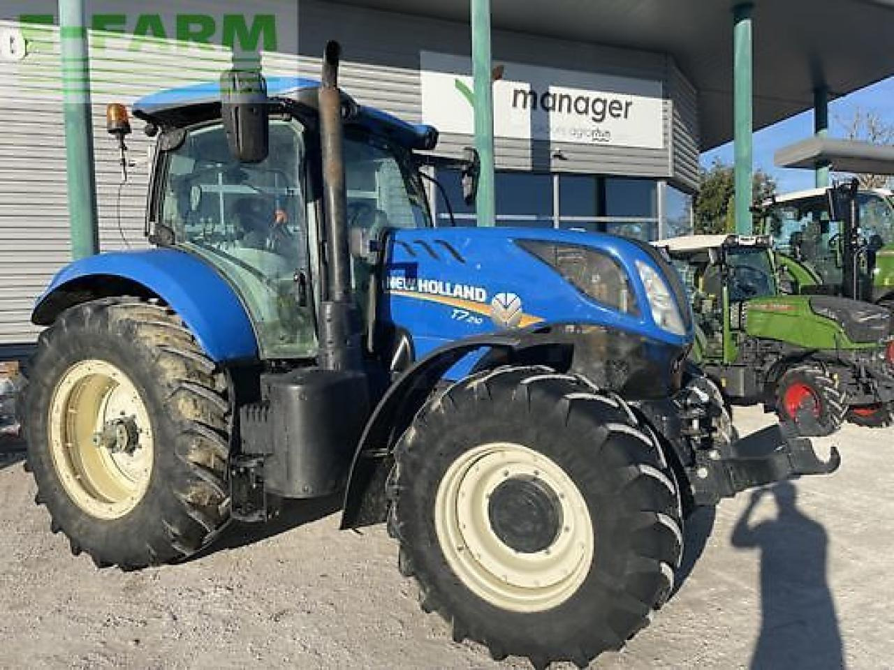New Holland t7.210 - Трактор: слика 1 New Holland t7.210 - Трактор: слика 1