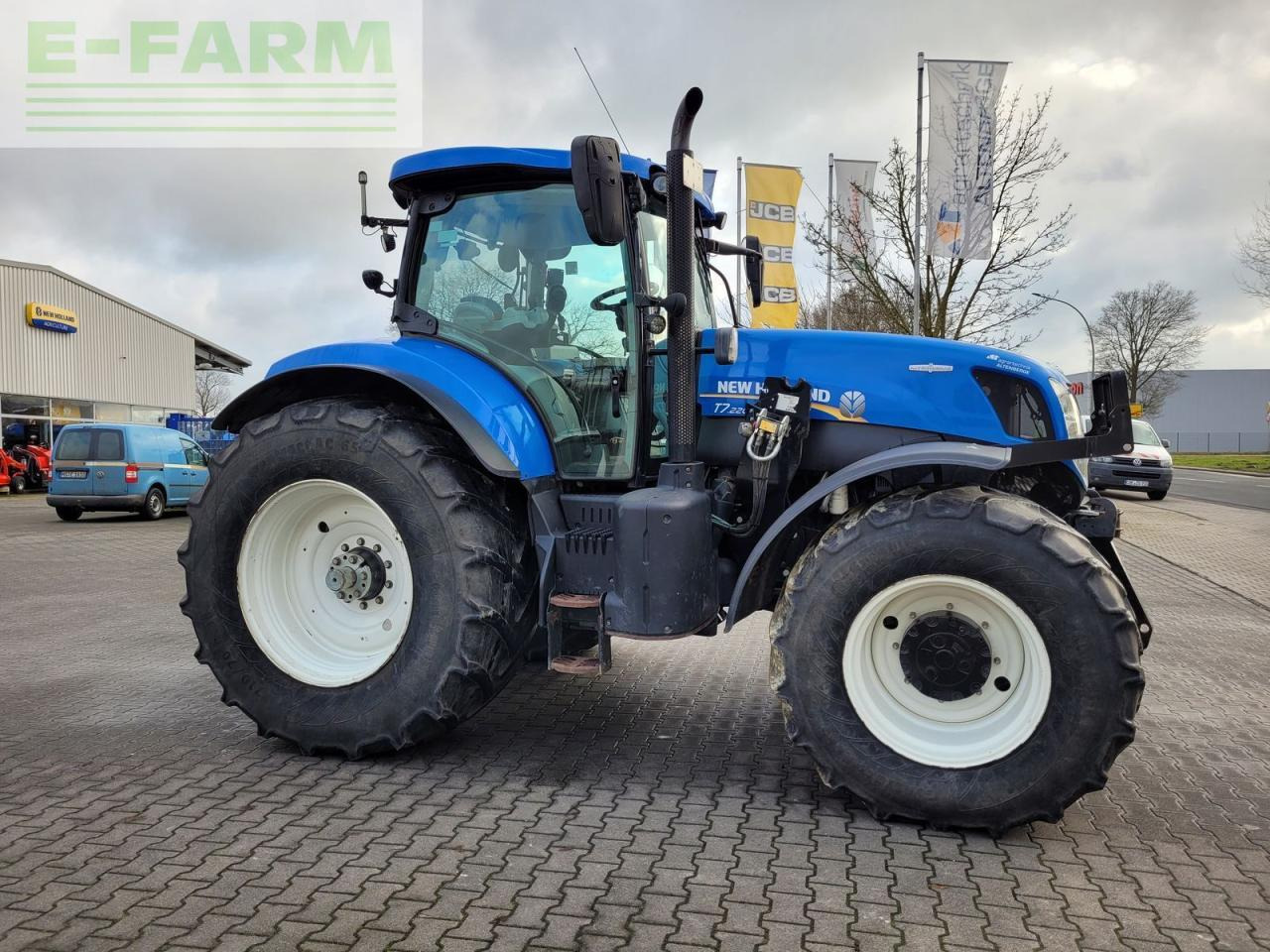 New Holland t7.220 ac - Трактор: слика 3 New Holland t7.220 ac - Трактор: слика 3