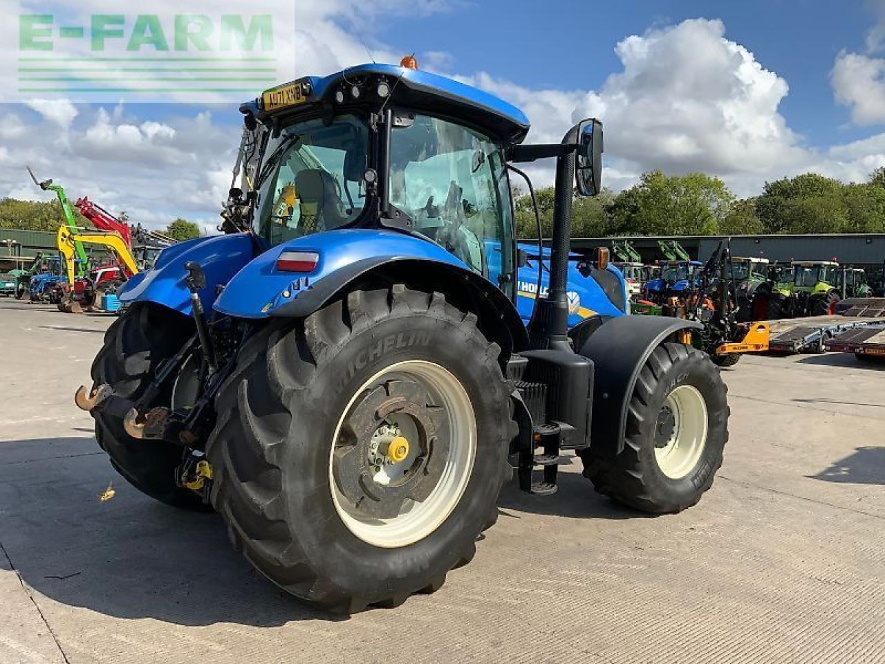 Трактор New Holland t7.260 tractor (st23278): слика 8