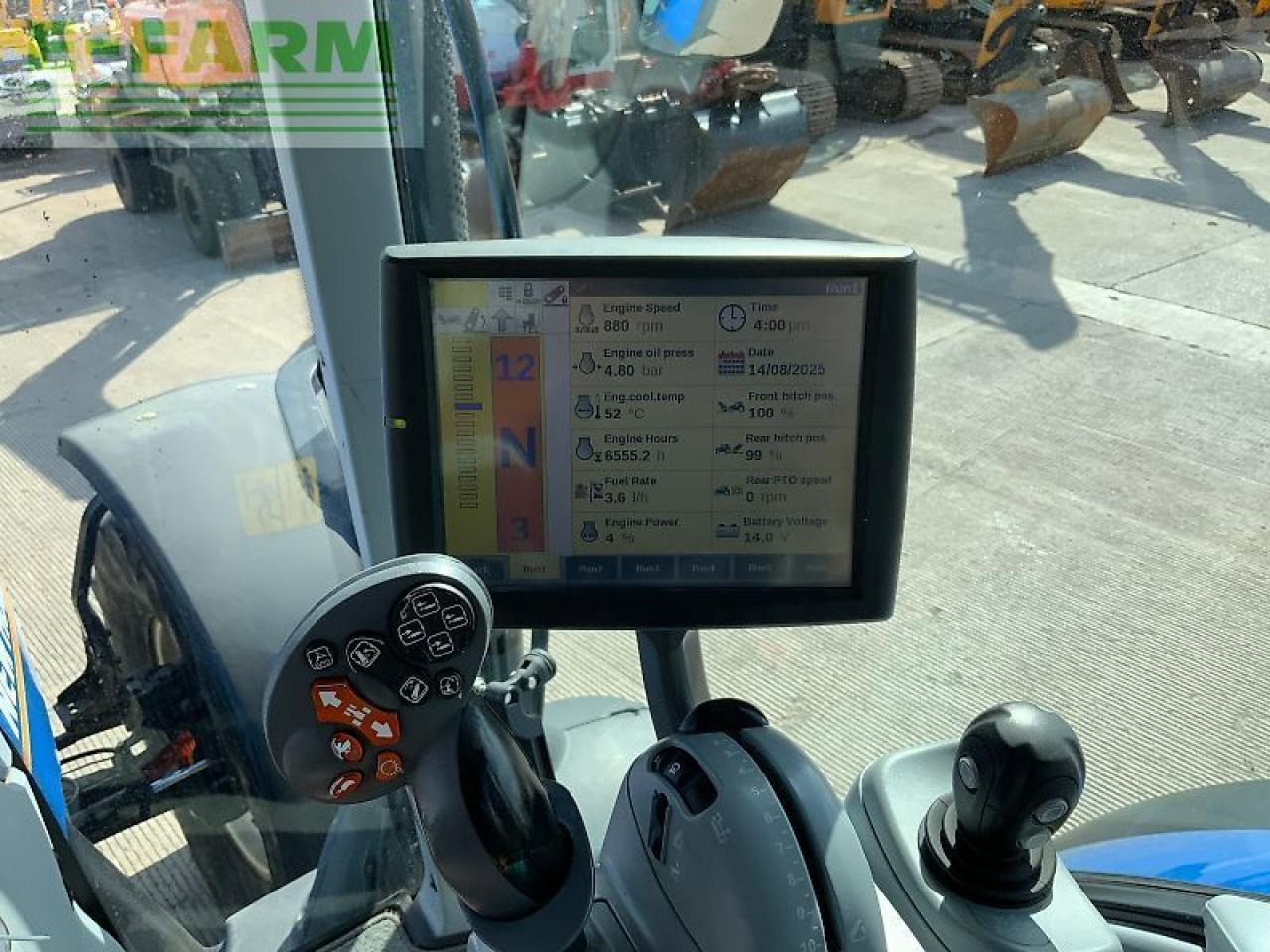 Трактор New Holland t7.260 tractor (st23278): слика 24