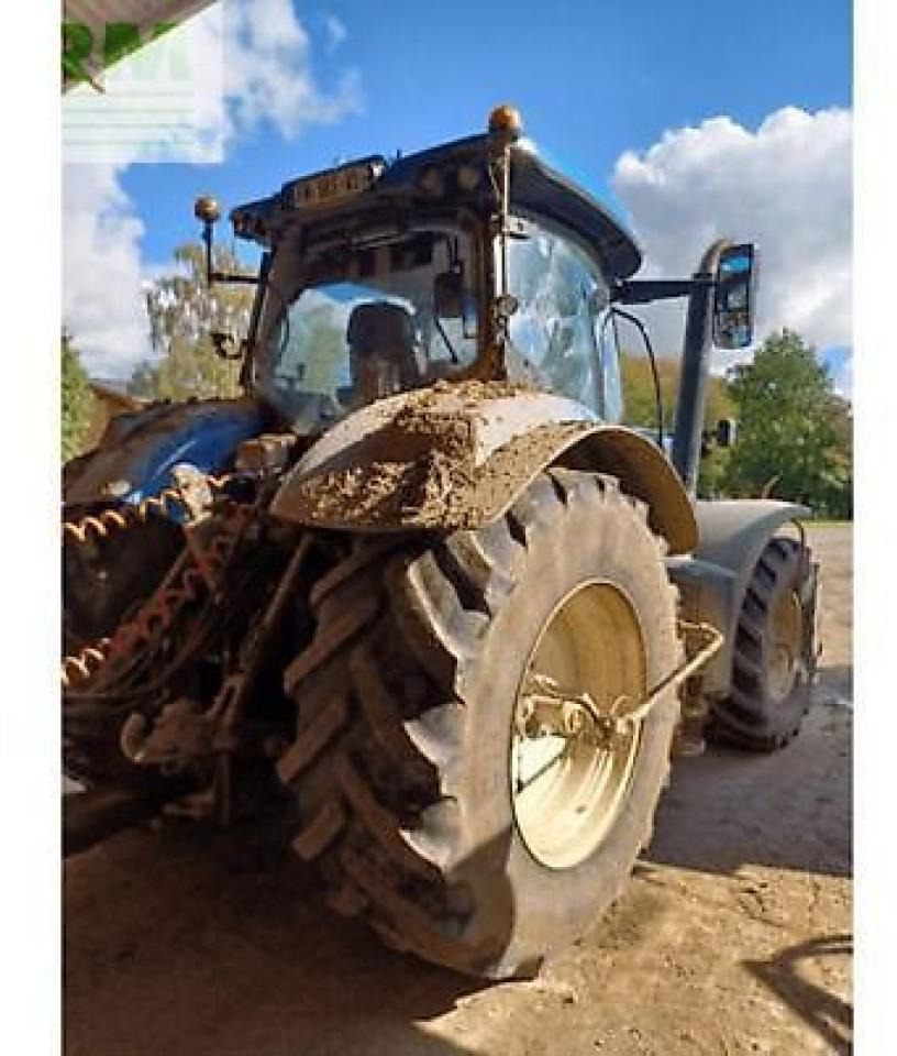New Holland t7.270 ac - Трактор: слика 2 New Holland t7.270 ac - Трактор: слика 2