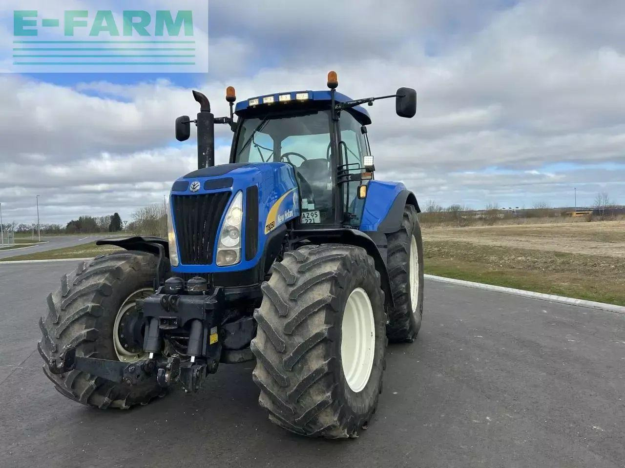 New Holland t8050 - Трактор: слика 3 New Holland t8050 - Трактор: слика 3